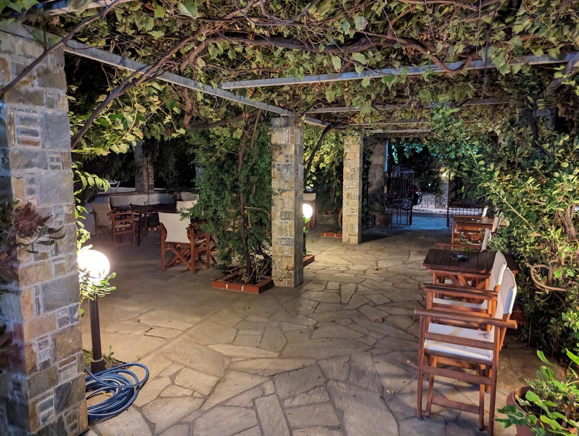 Guesthouse Christos Skopelos Exterior foto